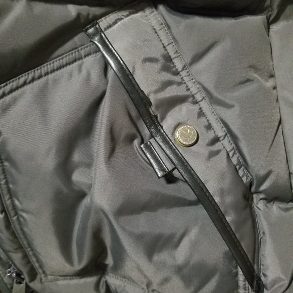 Pajar 'Cougar' Long-Length Parka - Real Duck Down - Large (fits like a Medium) - Picture 13 of 16